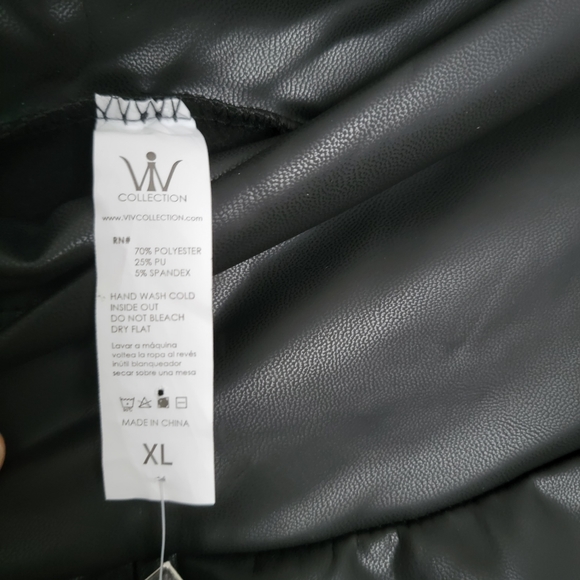 ModAndMe Viv Collection Faux Leather High Waisted Yoga Leggings Size Medium - Picture 4 of 8